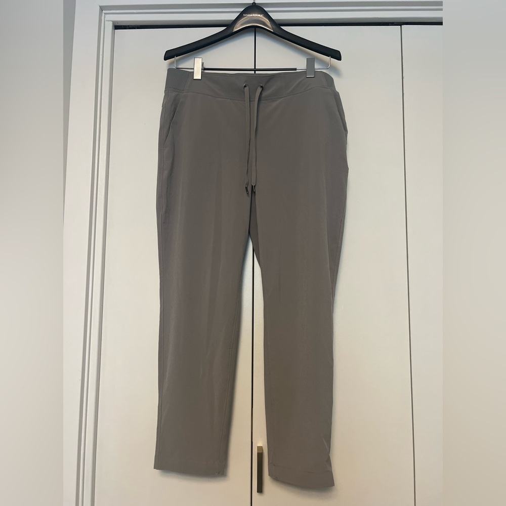 Athleta Midtown Ankle Pants Style 297748-11 Size 14